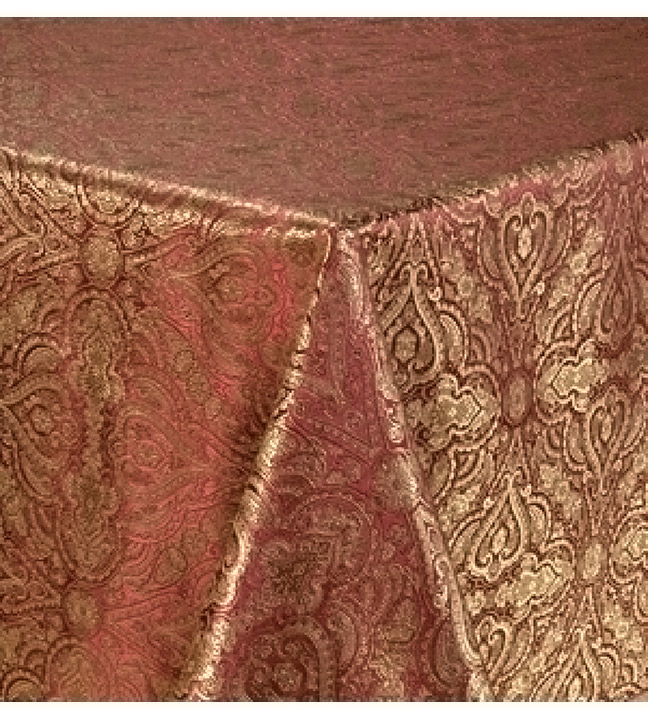 Garnet Opulence Tablecloth 120"L x 60"W